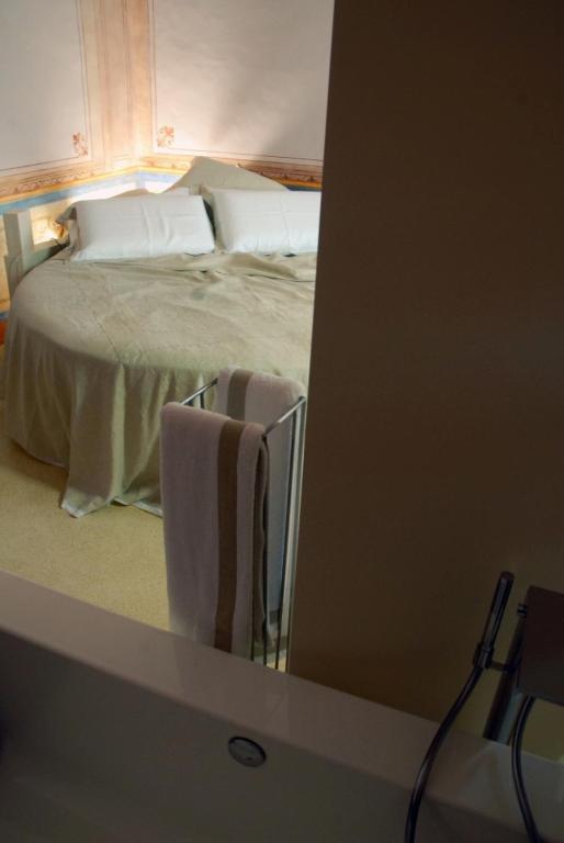 ألتامورا Relais Albergo I Luoghi Di Pitti الغرفة الصورة